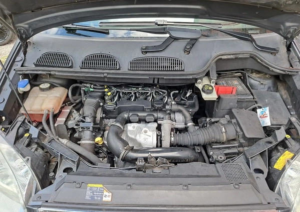 Ford Focus C-Max cena 5900 przebieg: 311000, rok produkcji 2005 z Strumień małe 121